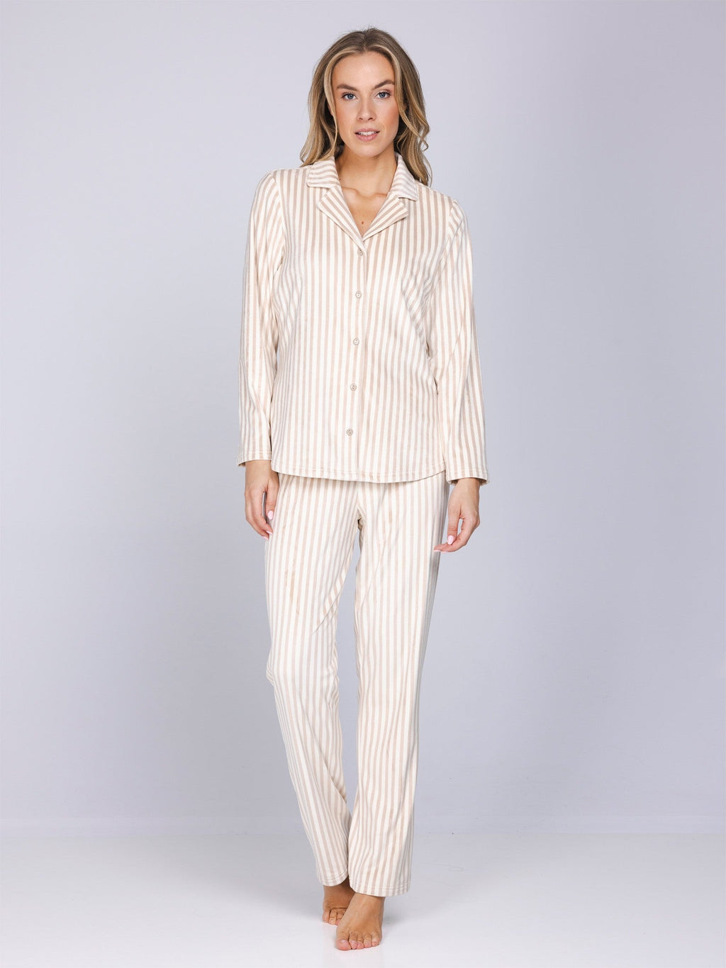 Dames Pyjama Softness Doorknoop Beige Streep detail 1