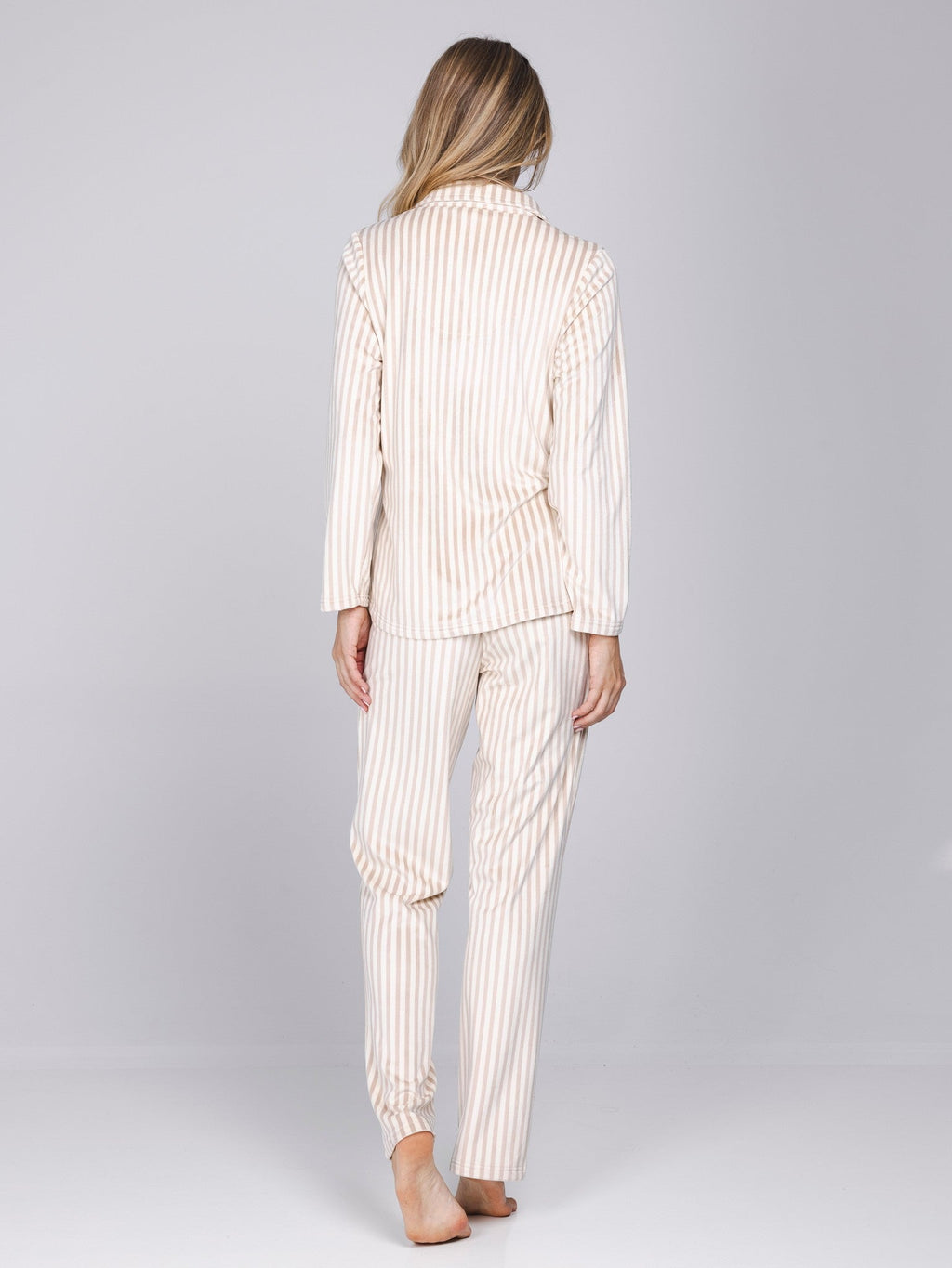 Dames Pyjama Softness Doorknoop Beige Streep detail 2