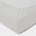 Passion Home Linen Hoeslaken Satijn Wit detail 1