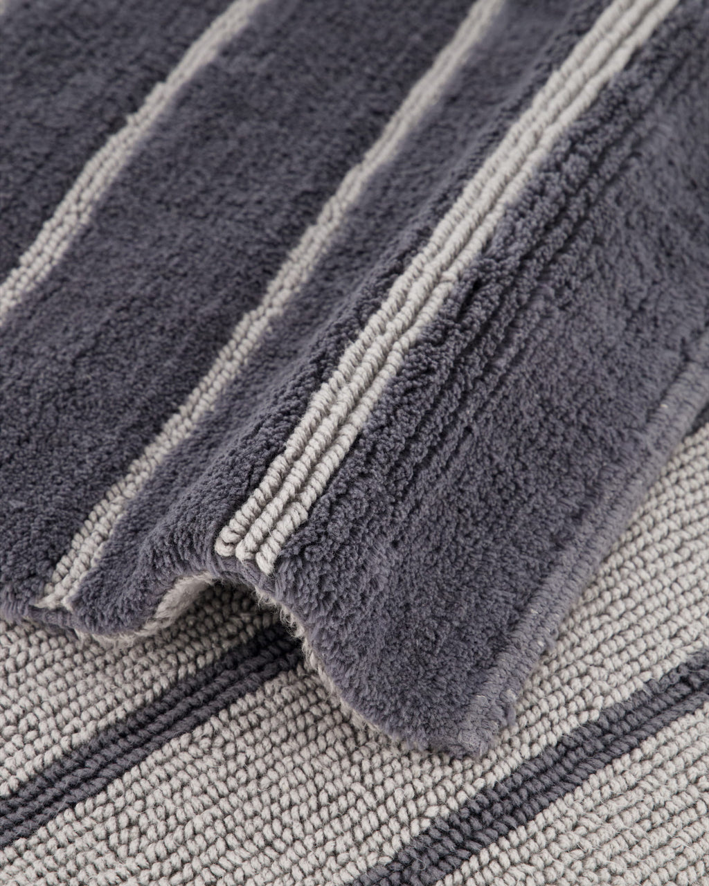 Cawö badmat Balance Streifen Anthrazit detail 4