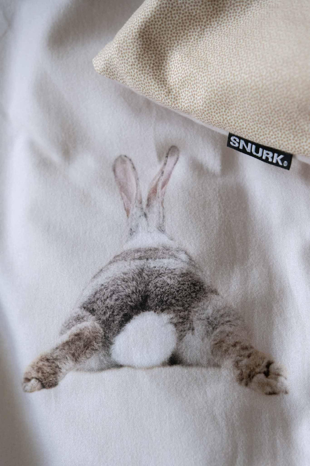 SNURK Dekbedovertrek Bunny Beige Flanel detail 1