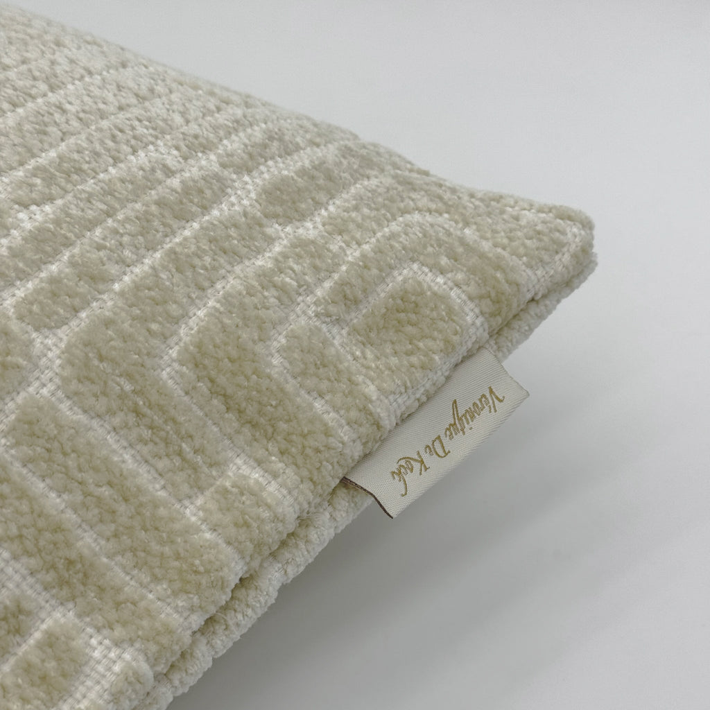 Menza Sierkussen Rebel Beige