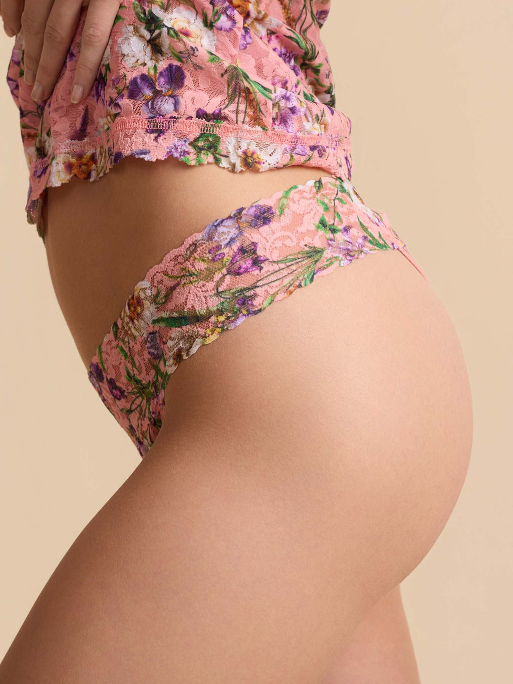Hanky Panky Printed Signature Lace Low Rise String Fawning Flora Coral detail 1