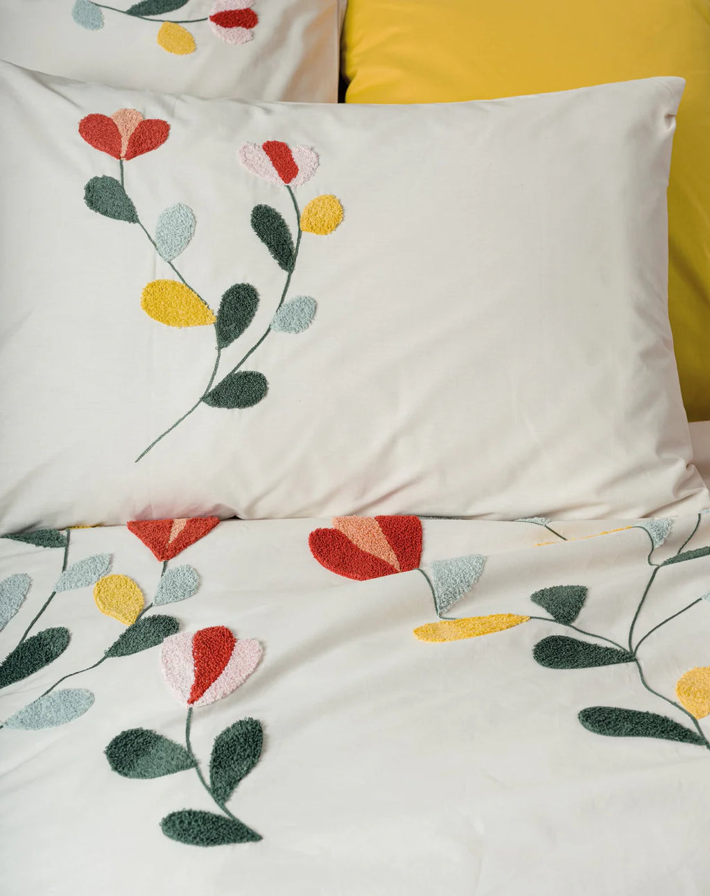 Dekbedovertrek embroidery bloemen