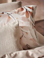 Vandyck Dekbedovertrek Twigform Offwhite detail 3