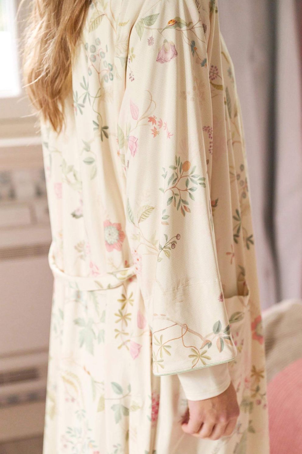 Pip Studio Kimono Noa Bodhi Flower Ecru