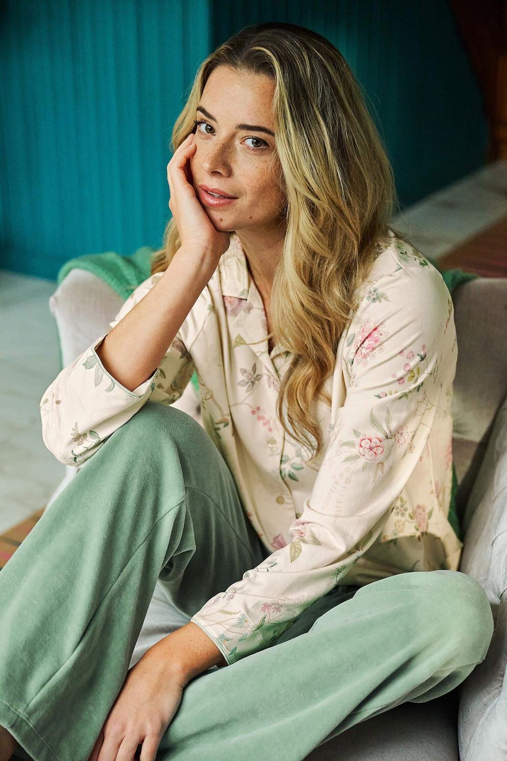 Pip Studio Pyjama Faye/Belin Bodhi Flower Ecru
