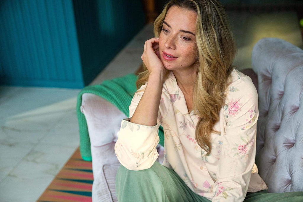 Pip Studio Pyjama Faye/Belin Bodhi Flower Ecru