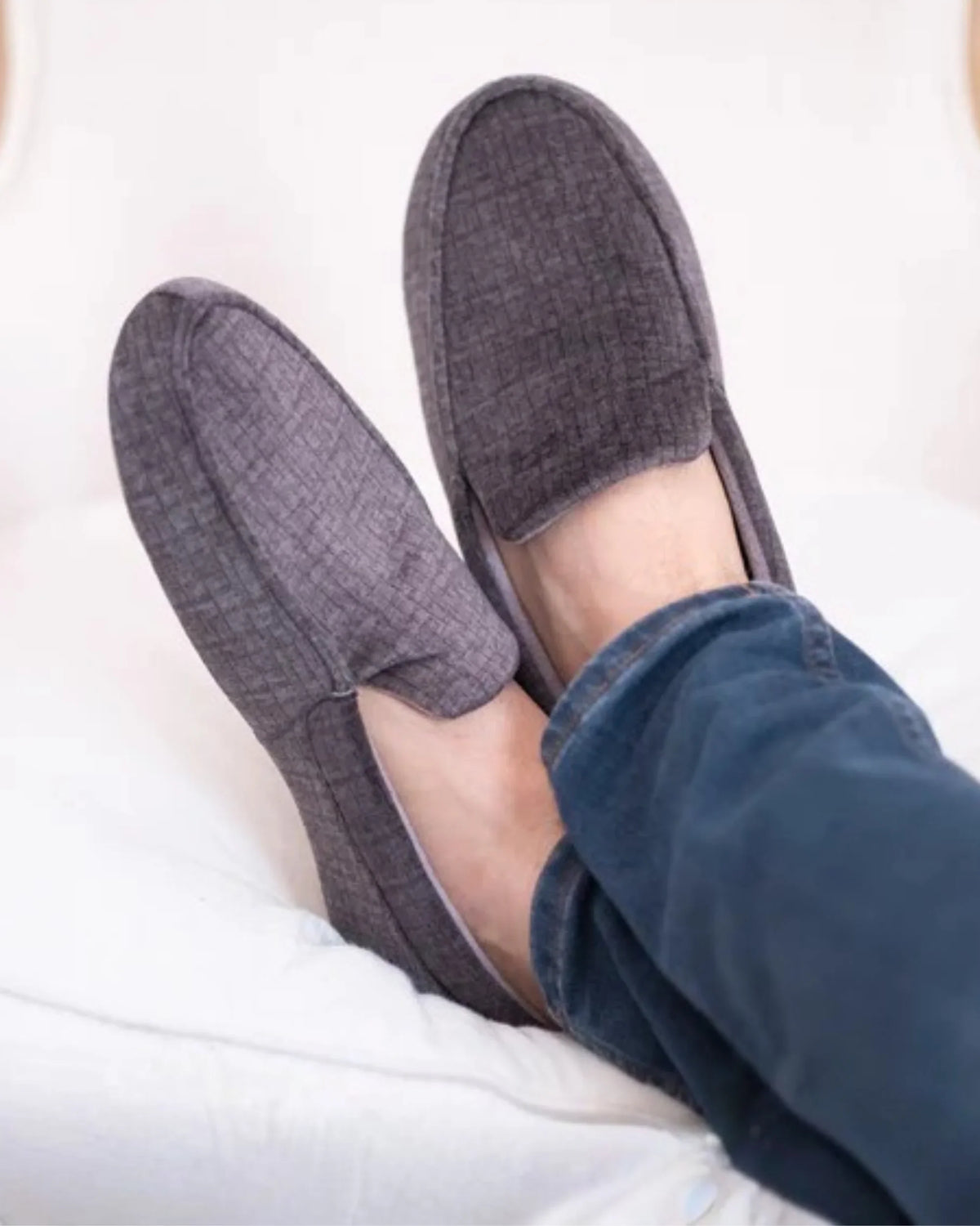 Isotoner Heren Pantoffels Mocassin Soepele Zool Antraciet